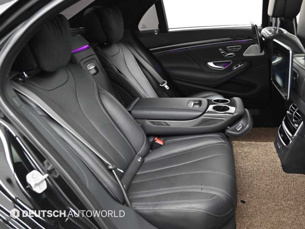 Mercedes-Benz S-Class — photo 12
