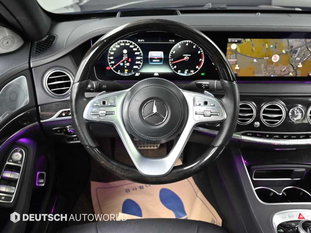 Mercedes-Benz S-Class — photo 13