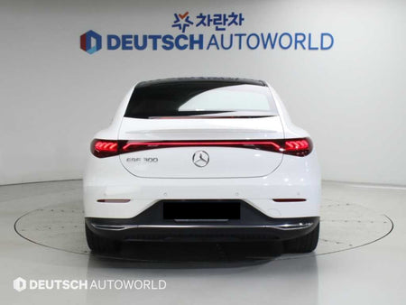 Mercedes-Benz EQE — photo 04