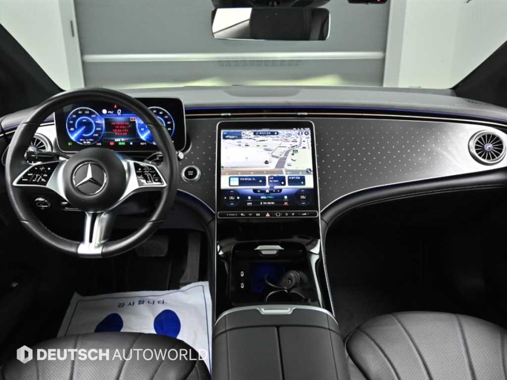Mercedes-Benz EQE — photo 07