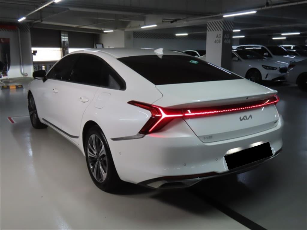 Kia K8 — photo 04