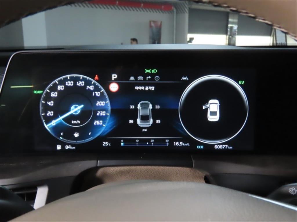 Kia K8 — photo 05