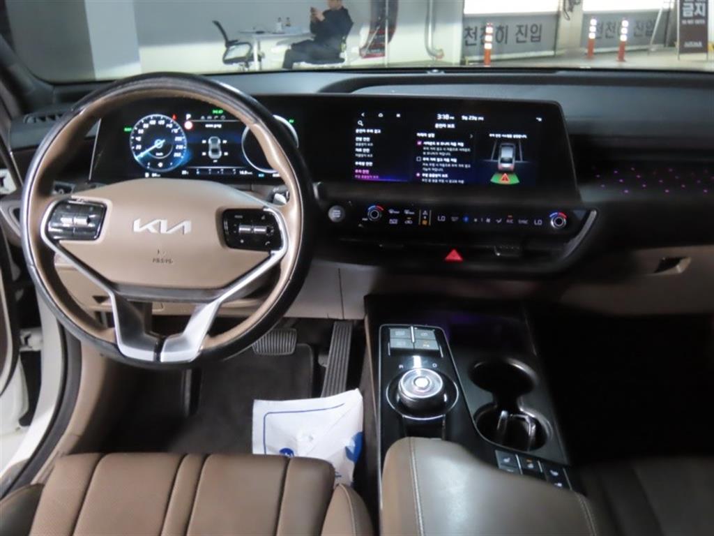 Kia K8 — photo 16