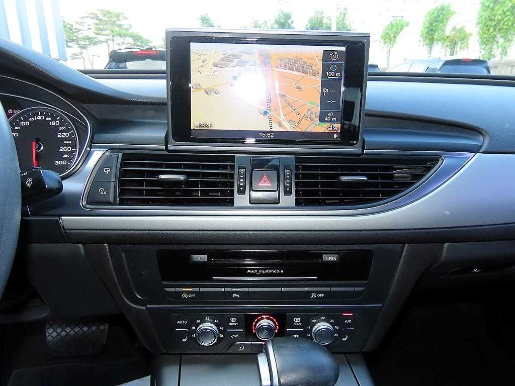 Audi A6 — photo 13