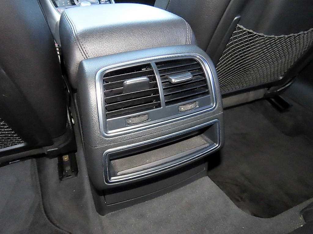 Audi A6 — photo 17