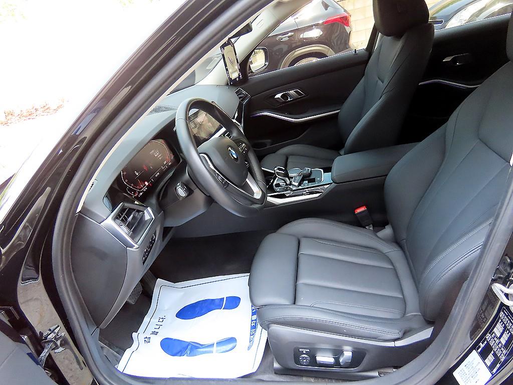 BMW 3-Series — photo 05