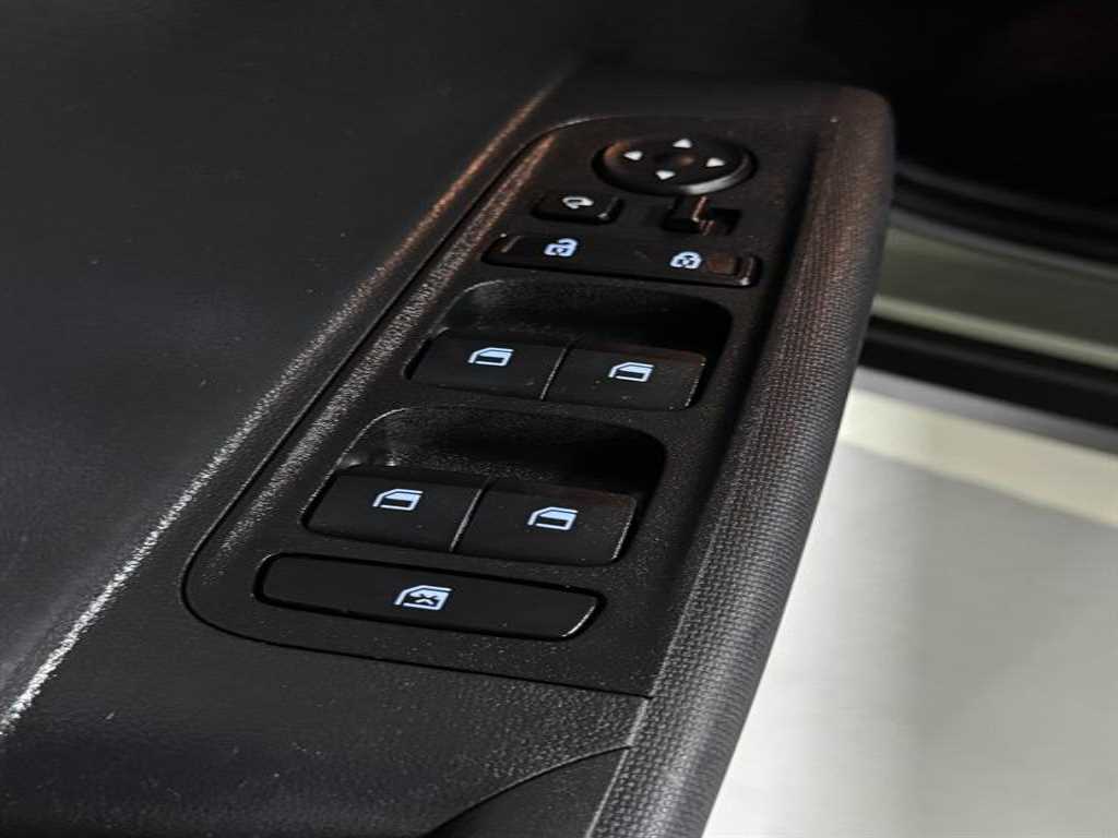 Hyundai Casper — photo 15
