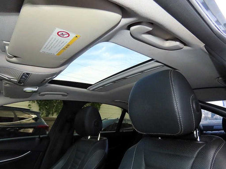 Mercedes-Benz E-Class — photo 17