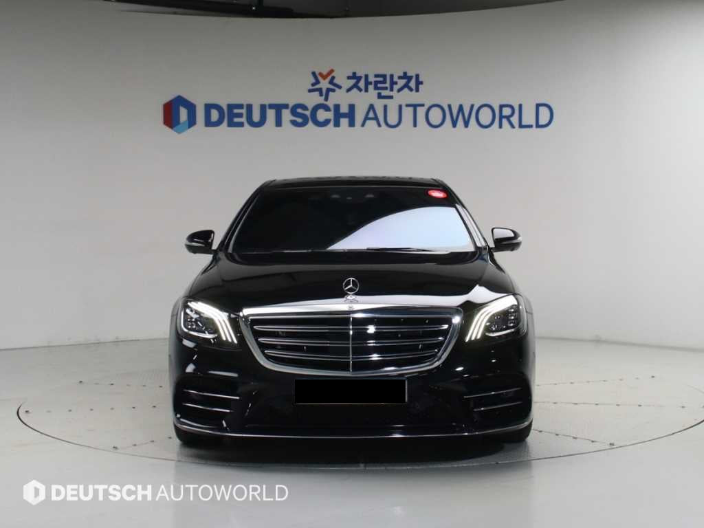 Mercedes-Benz S-Class — photo 03