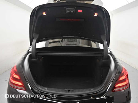 Mercedes-Benz S-Class — photo 19