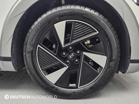 Hyundai Ioniq5 — photo 05