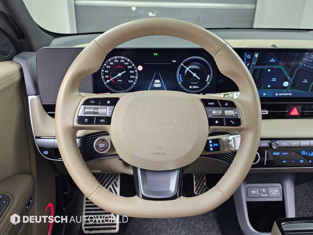 Hyundai Ioniq5 — photo 13