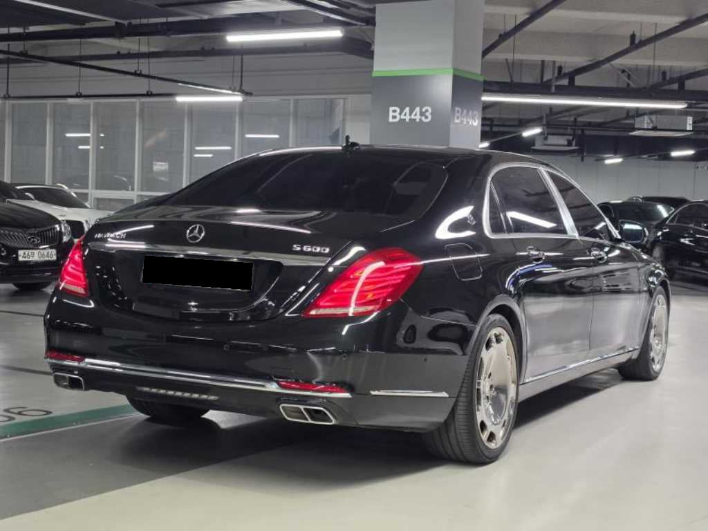 Mercedes-Benz S-Class — photo 03
