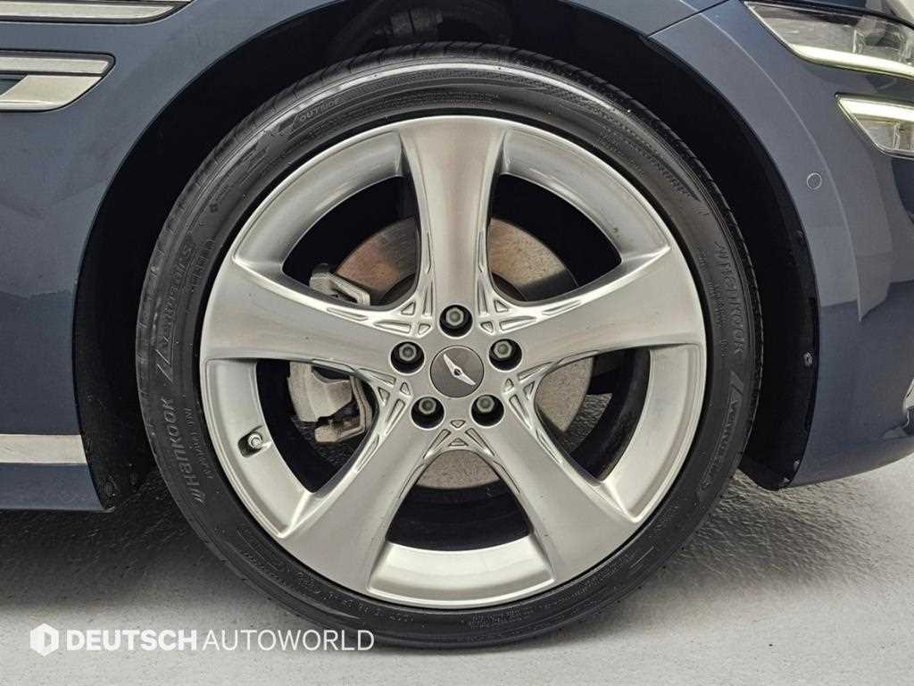 Genesis G80 — photo 05