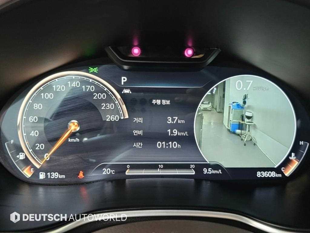 Genesis G80 — photo 08