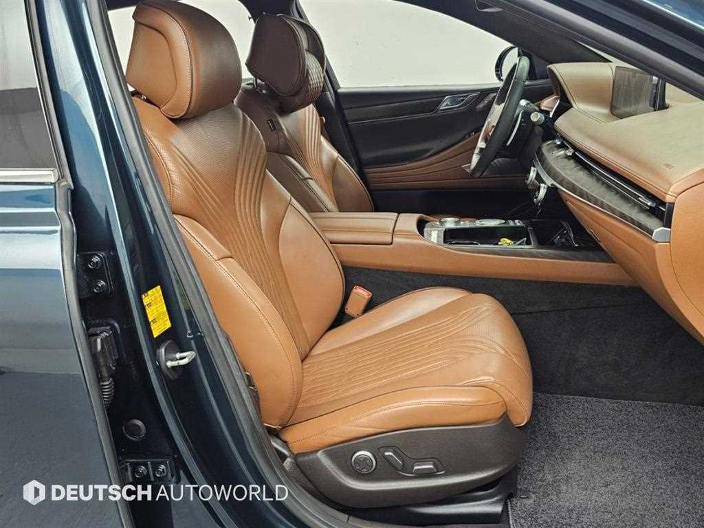 Genesis G80 — photo 10
