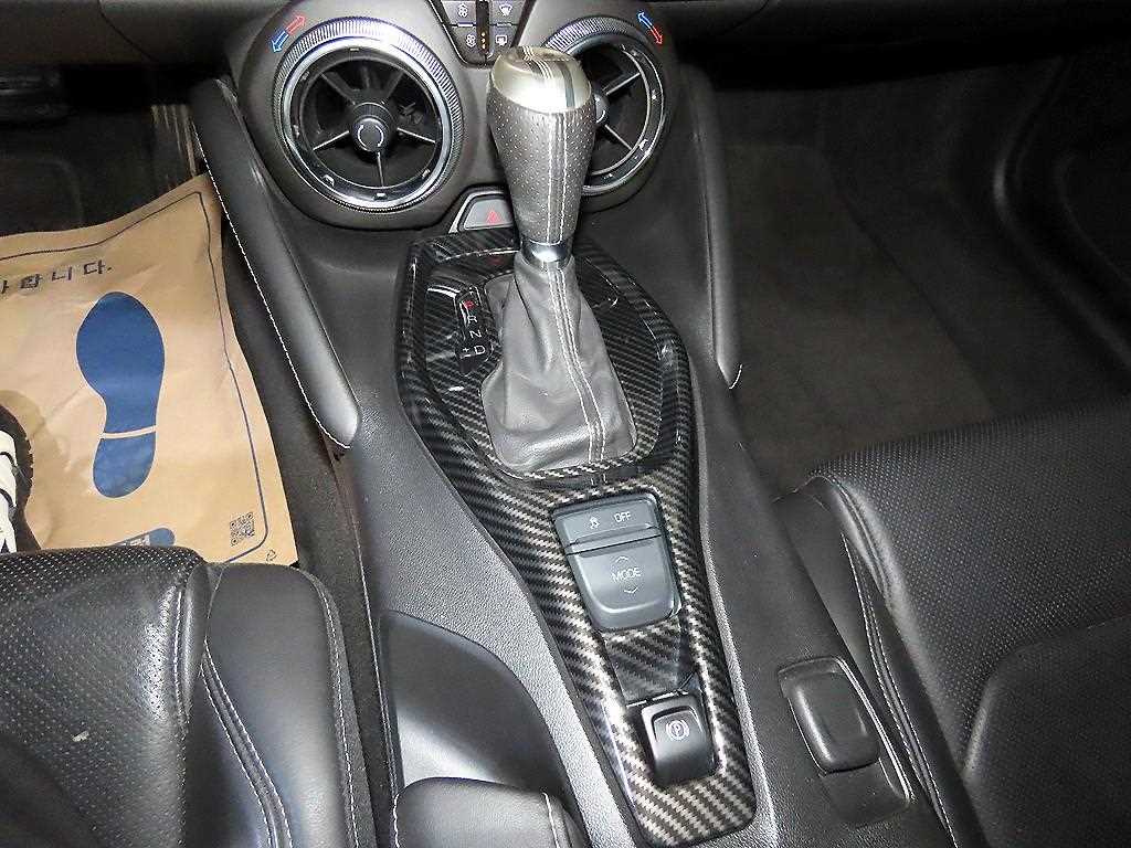 CHEVROLET Camaro — photo 12