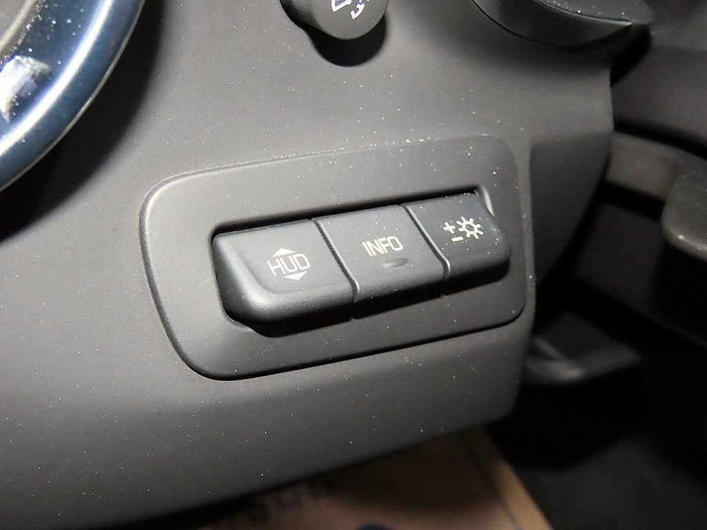CHEVROLET Camaro — photo 14