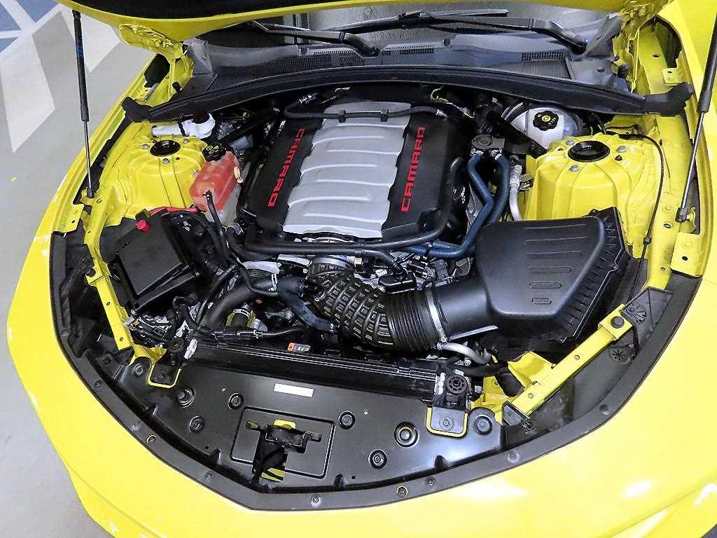 CHEVROLET Camaro — photo 19
