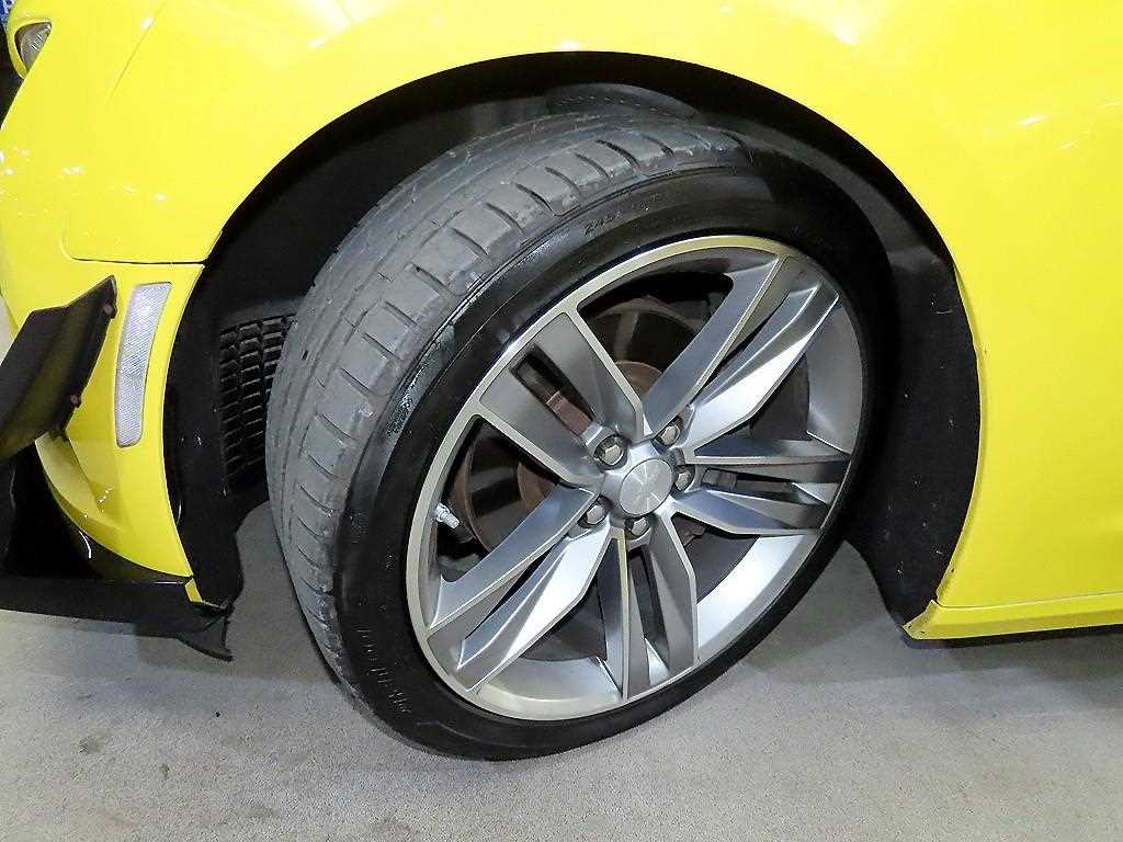 CHEVROLET Camaro — photo 20