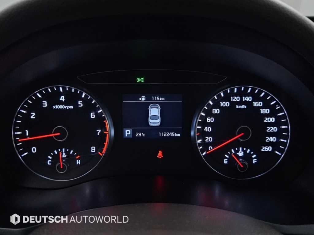 Kia K7 — photo 08