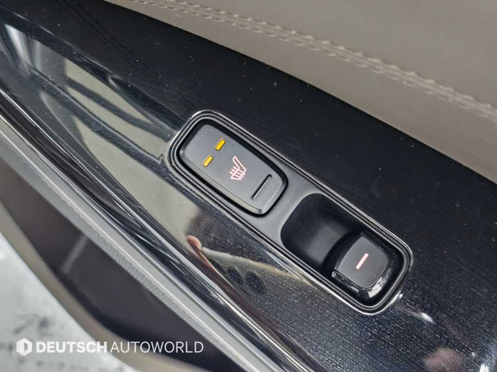 Kia K7 — photo 16