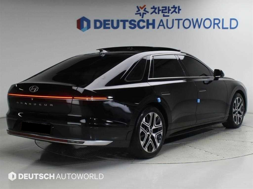 Hyundai Grandeur — photo 02