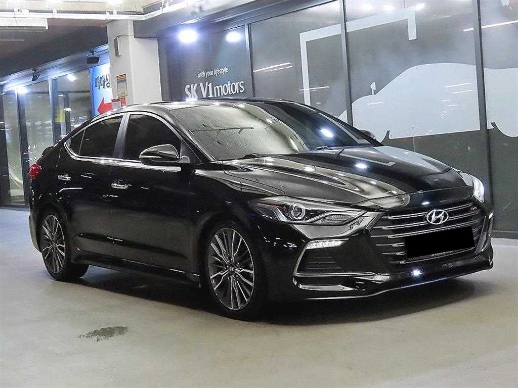 Hyundai Avante — photo 01