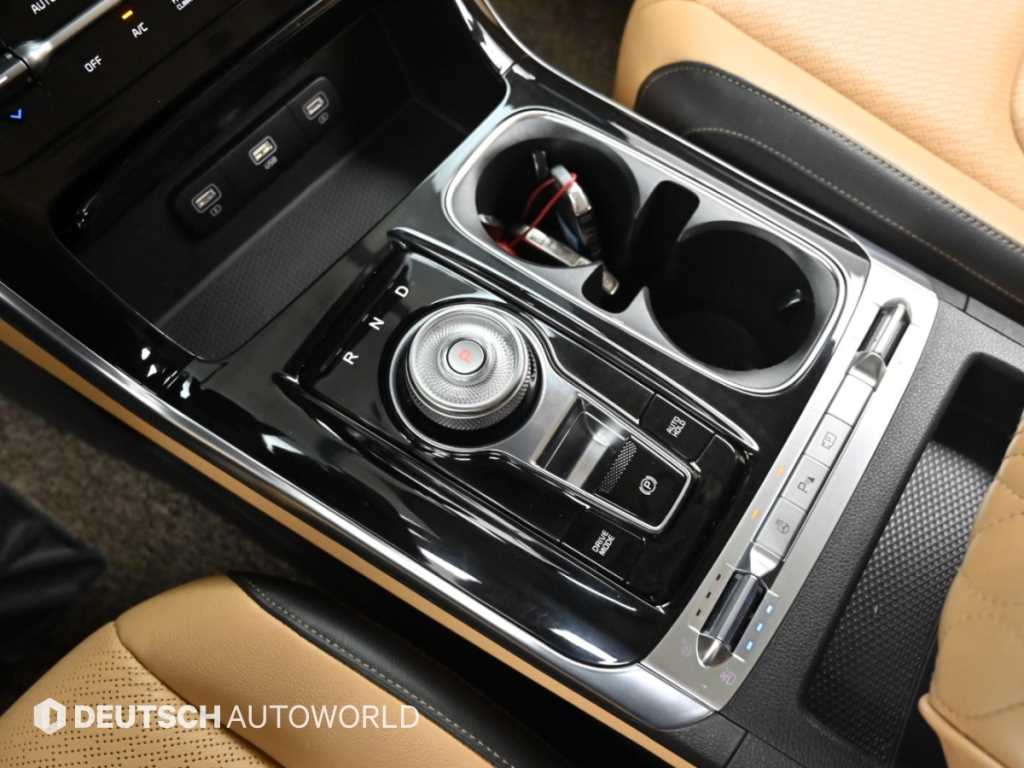 Kia Carnival — photo 09