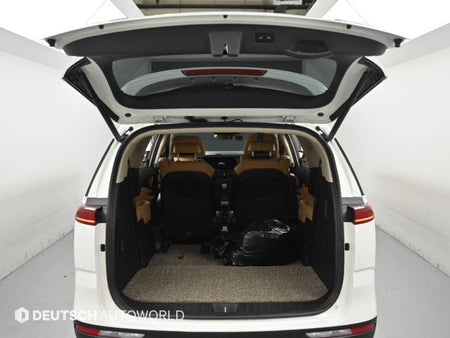 Kia Carnival — photo 19