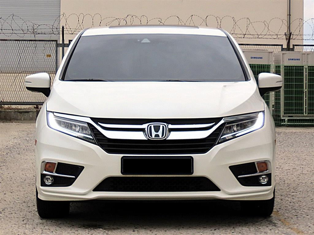 Honda Odyssey — photo 01