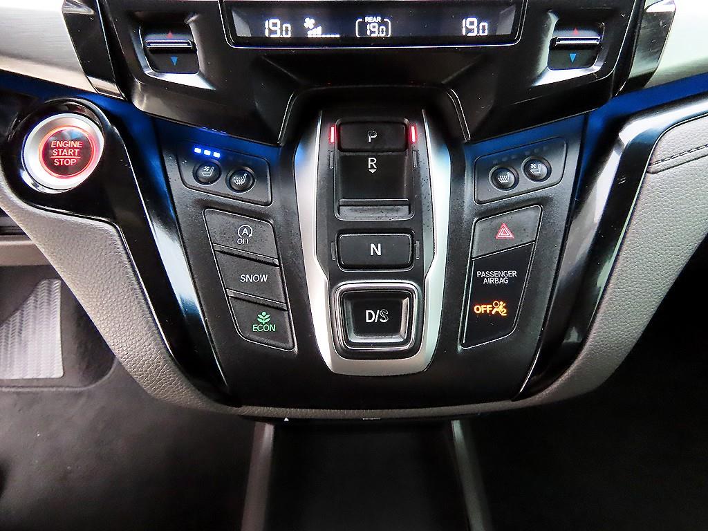 Honda Odyssey — photo 10