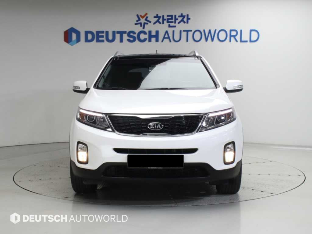 Kia Sorento — photo 03
