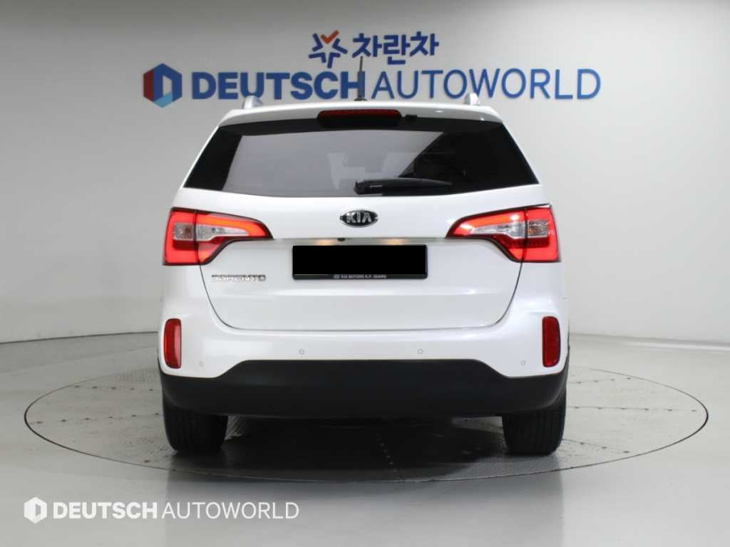 Kia Sorento — photo 04