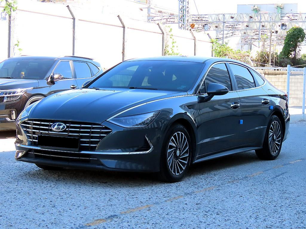 Hyundai Sonata — photo 02