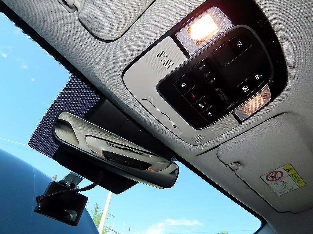 Hyundai Sonata — photo 16
