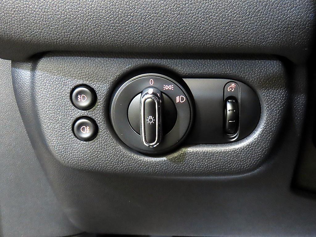 Mini Clubman — photo 14