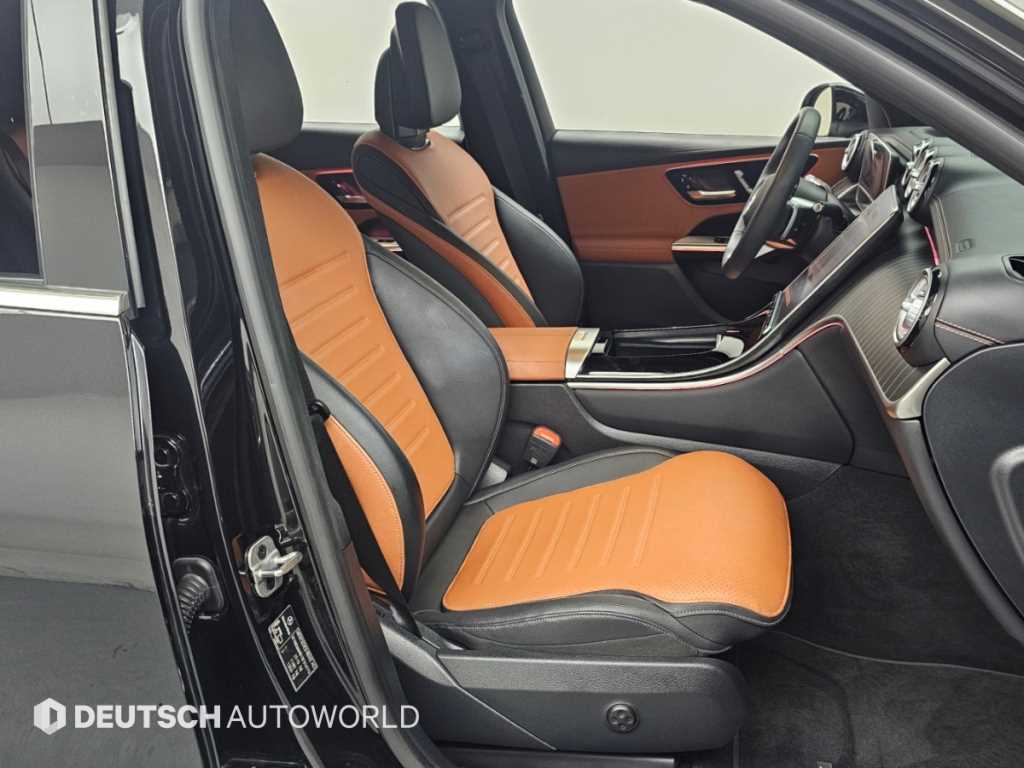Mercedes-Benz GLC-Class — photo 10