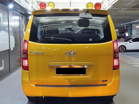 Hyundai Starex — photo 05