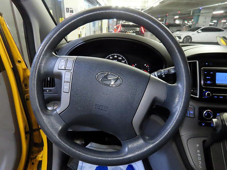 Hyundai Starex — photo 08