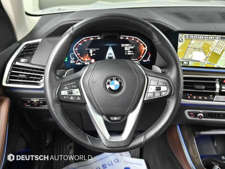 BMW X5 — photo 13