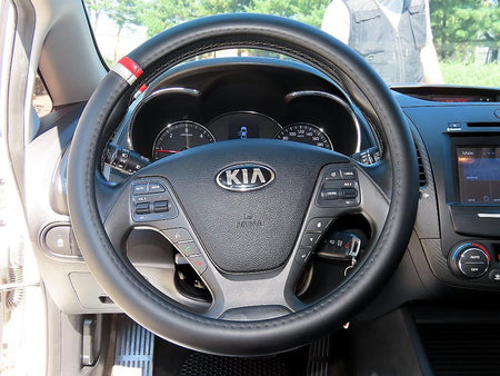 Kia K3 — photo 08