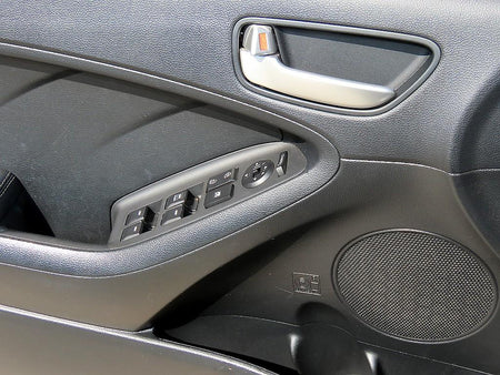 Kia K3 — photo 11