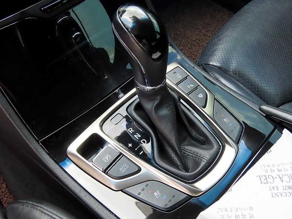 Hyundai Grandeur — photo 10