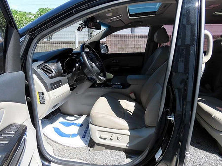 Kia Carnival — photo 05