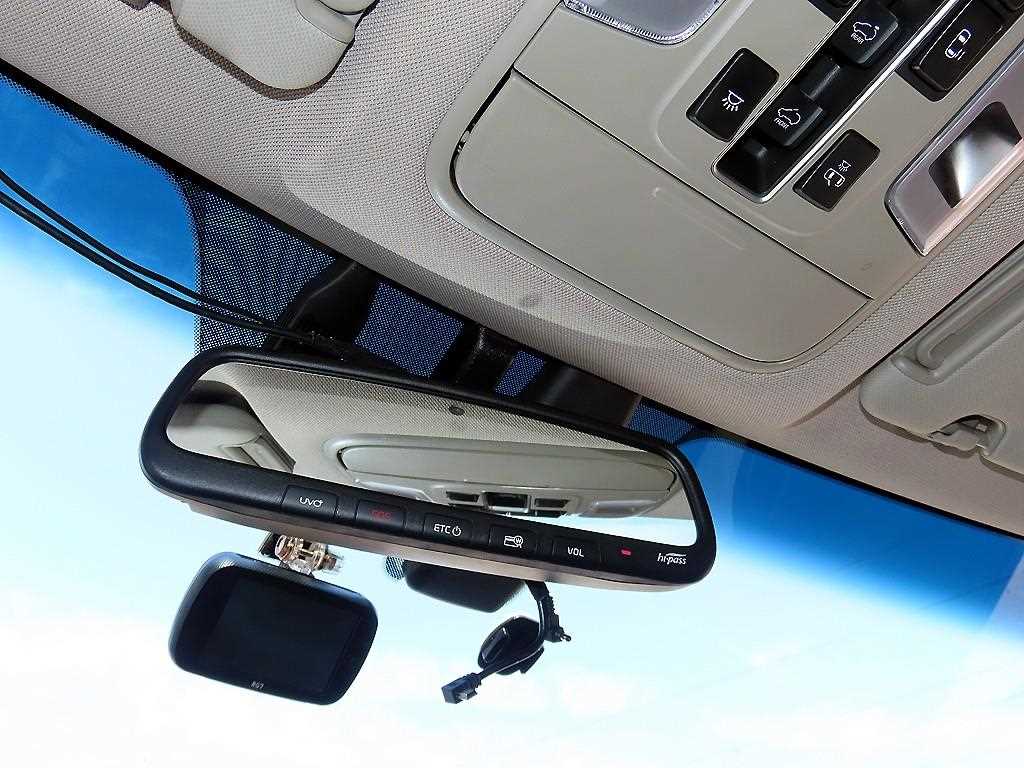 Kia Carnival — photo 15