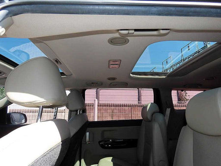 Kia Carnival — photo 16