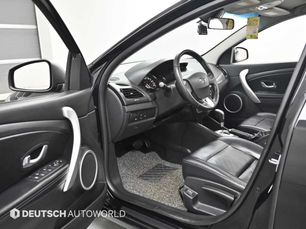 RENAULT SM3 — photo 11