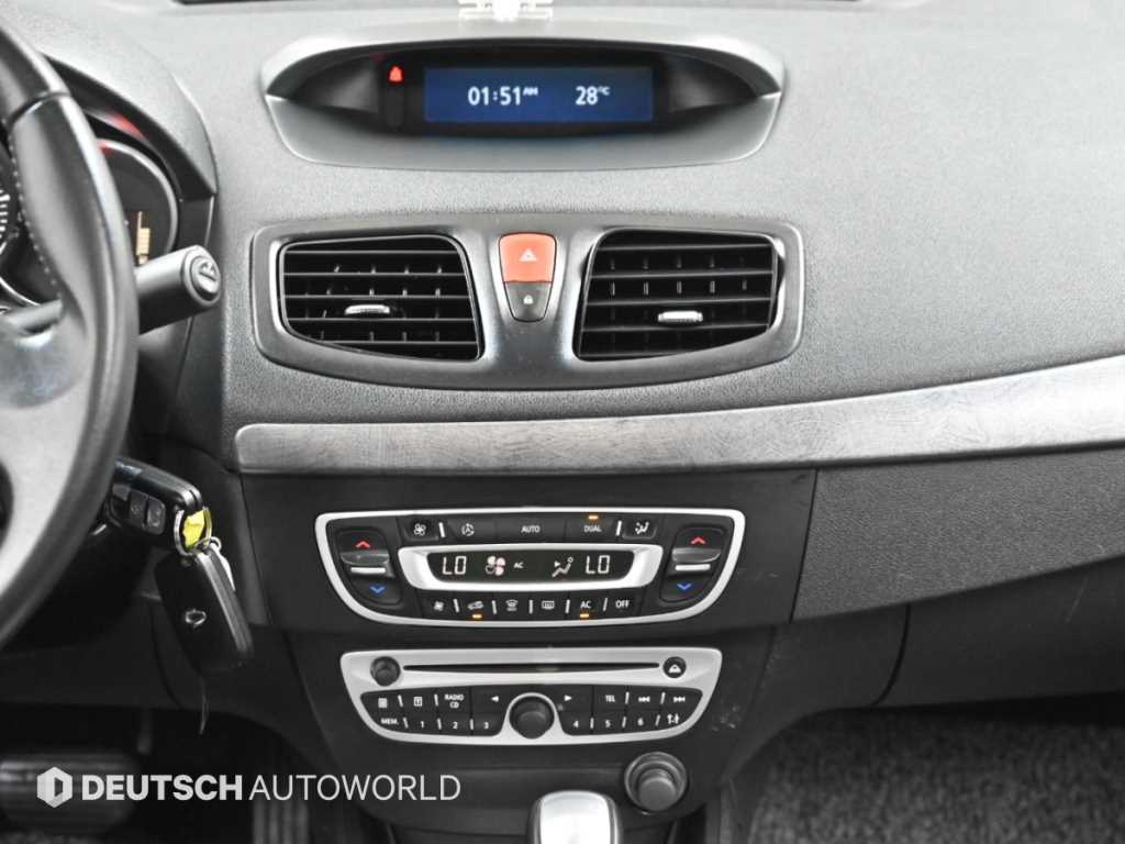 RENAULT SM3 — photo 14