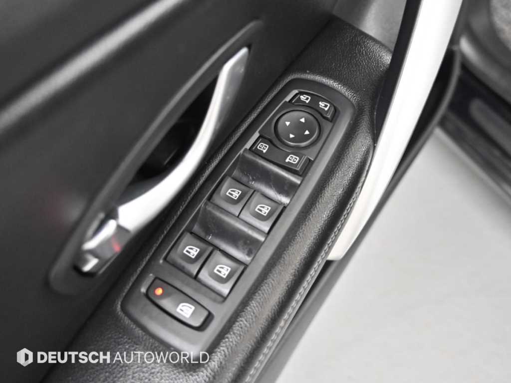 RENAULT SM3 — photo 15